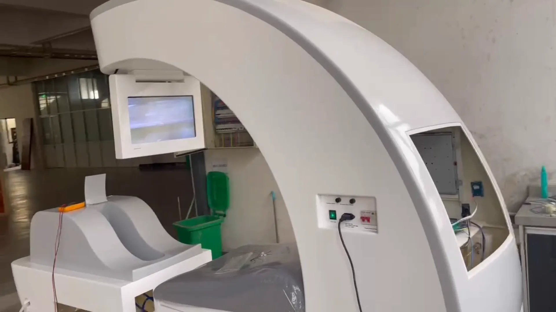 Maikong Colonic Machine and Accessories Shipping To Europe